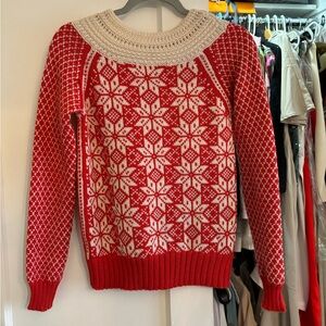 Manoush Holiday Sweater